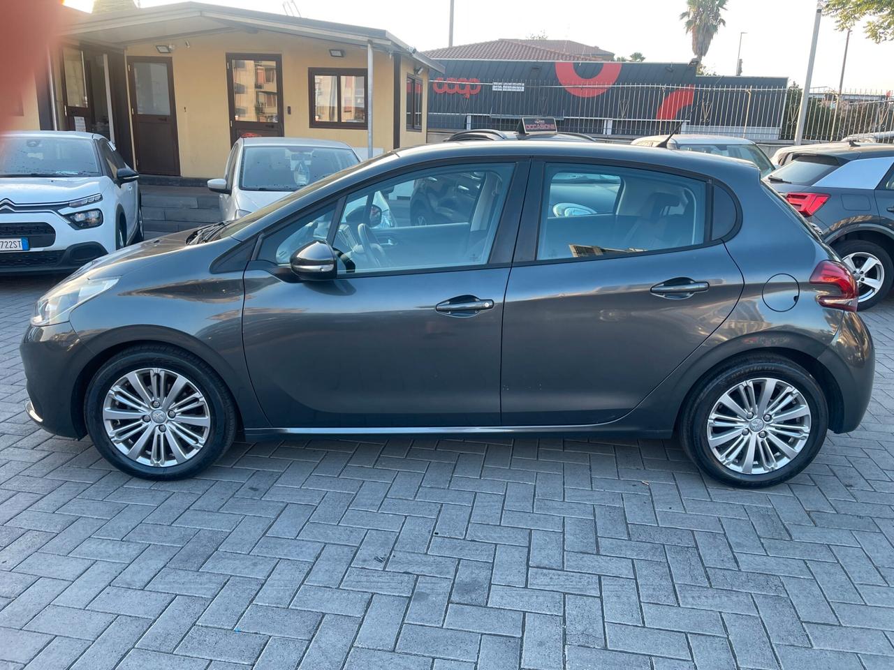 Peugeot 208 BlueHDi Allure
