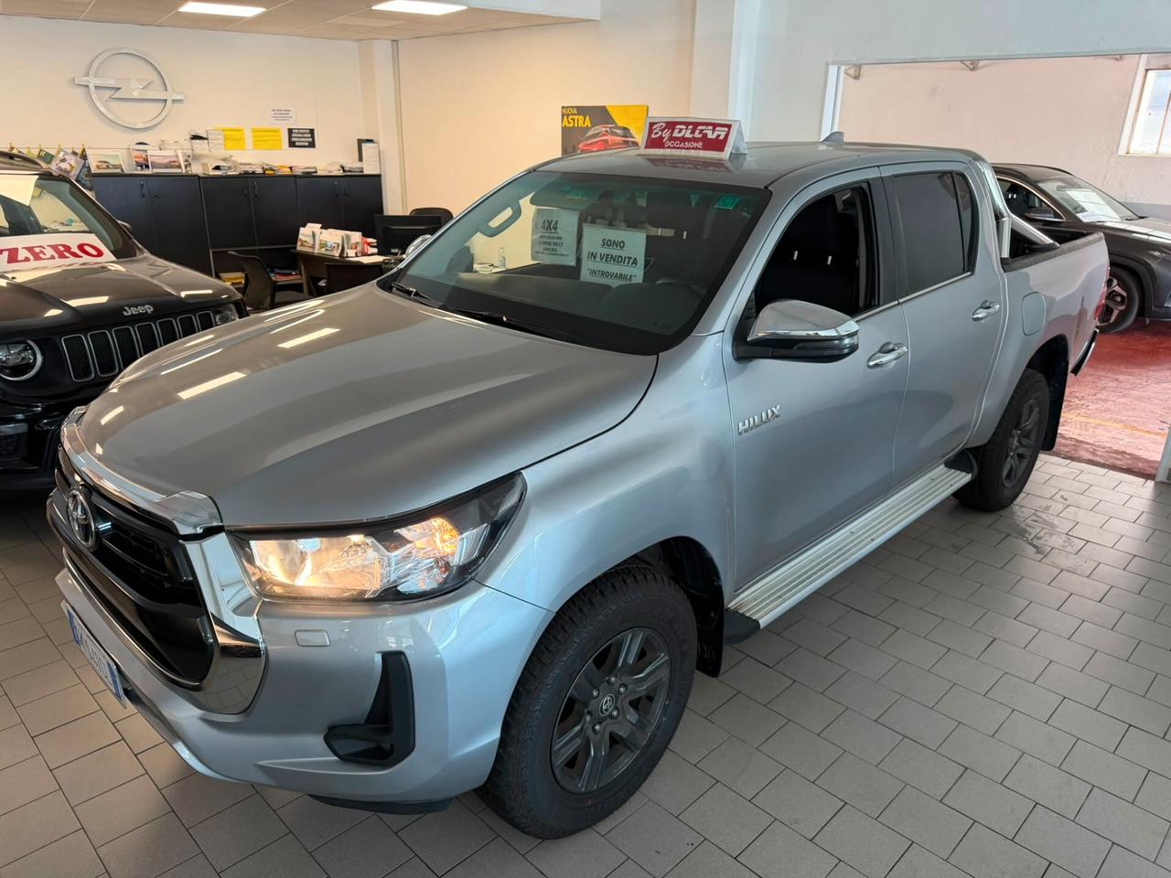Toyota Hilux 2.4 D-4D 4WD 4 porte Double Cab Executive