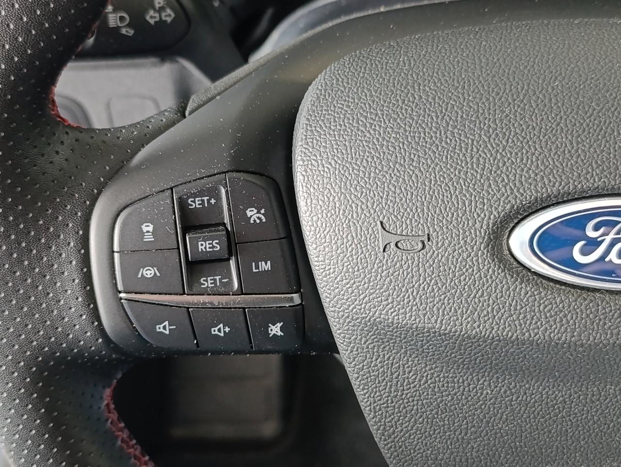 Ford Focus Wagon Focus SW 1.0t ecoboost h ST-Line 155cv powershift