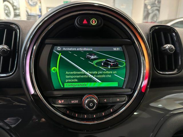 MINI Countryman 2.0 Cooper D Business Auto - Navi - Led -Pack Luci