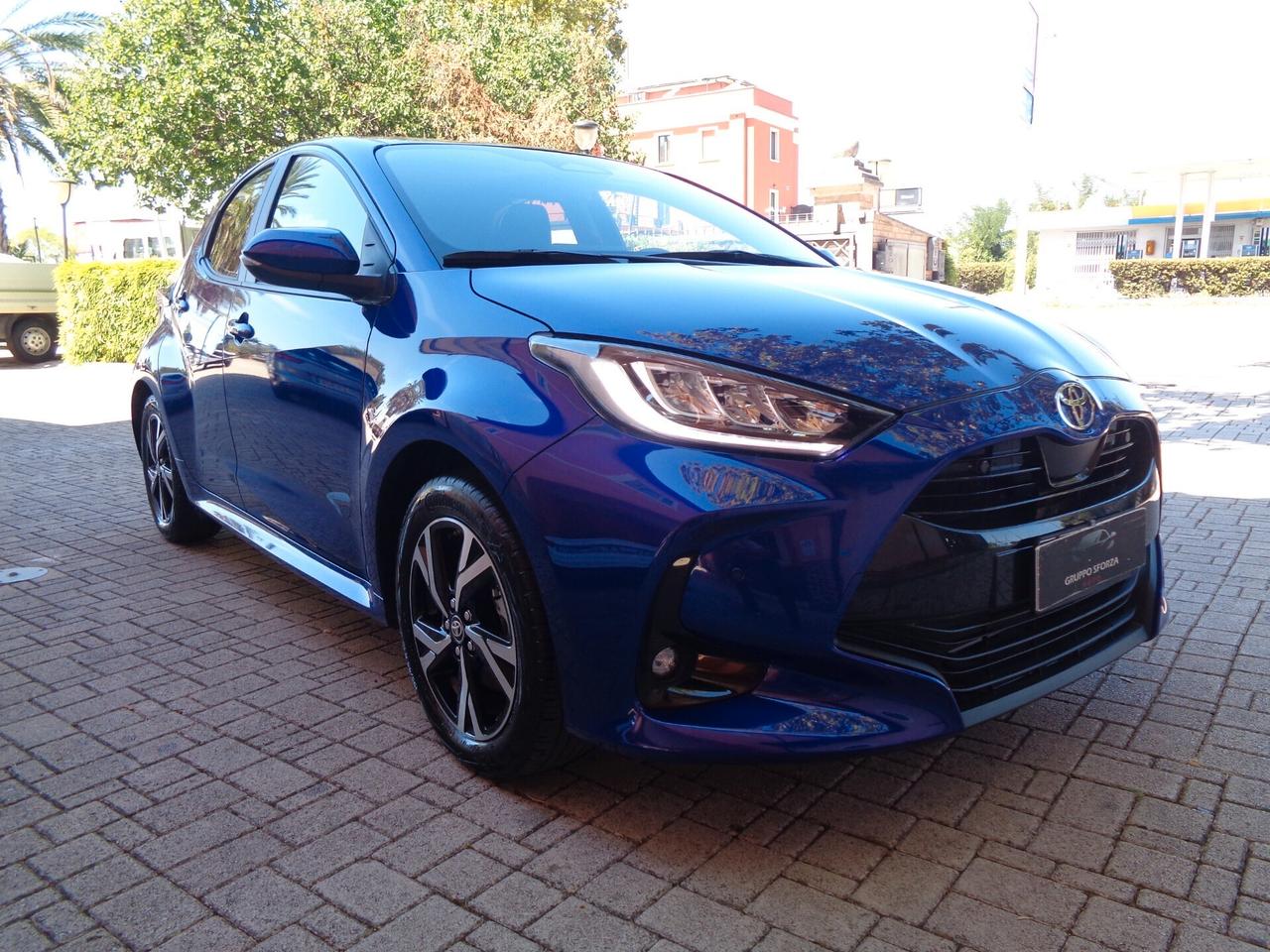Toyota Yaris 1.5 Hybrid 5 porte Trend 7000 KM NESSUN VINCOLO DI FINANZIAMENTO