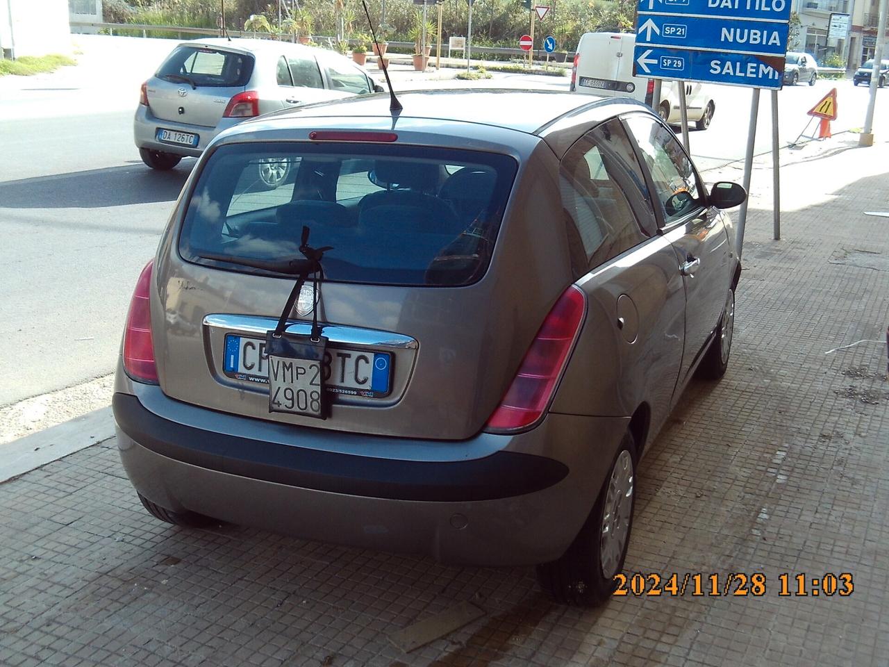 Lancia Ypsilon 1.2 Argento