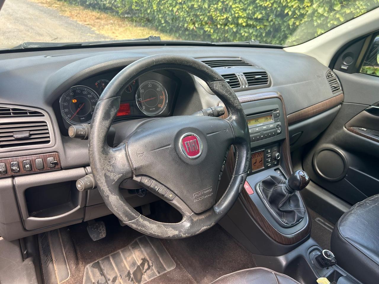 Fiat Croma 1.9 Multijet Emotion
