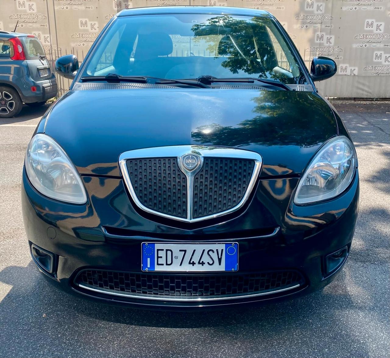 Lancia Ypsilon 1.3 MJT 75 CV Platinum GARANZIA