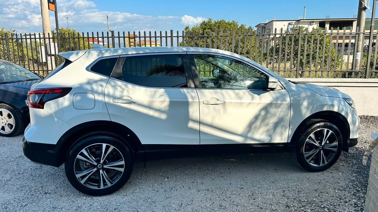 Nissan Qashqai 1.5 dCi Tekna