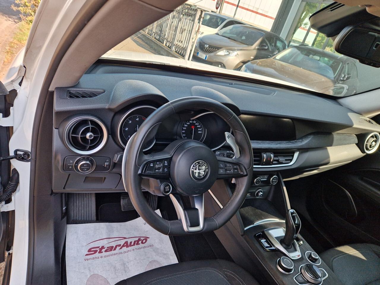 Alfa Romeo Stelvio 2.2 Turbodiesel 190 CV AT8 Q4 Business