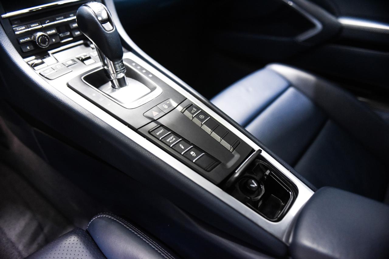 Porsche 911 3.8 Carrera S Coupé
