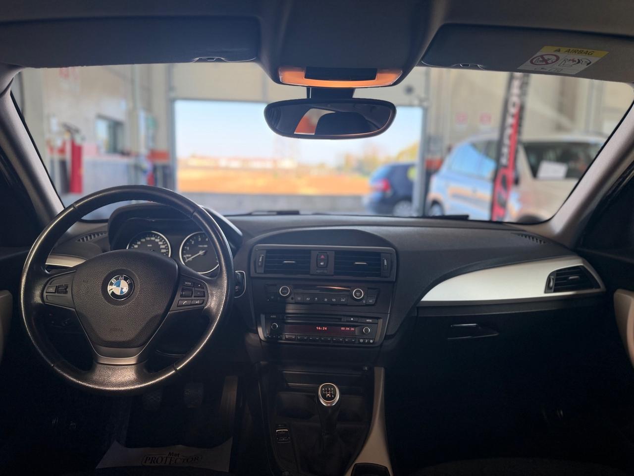 Bmw 114 114i 5p. Unique NEOPATENTATI