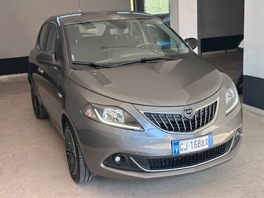 Lancia Ypsilon 1.0 Hybrid 2022 OK NEOPATENTATI