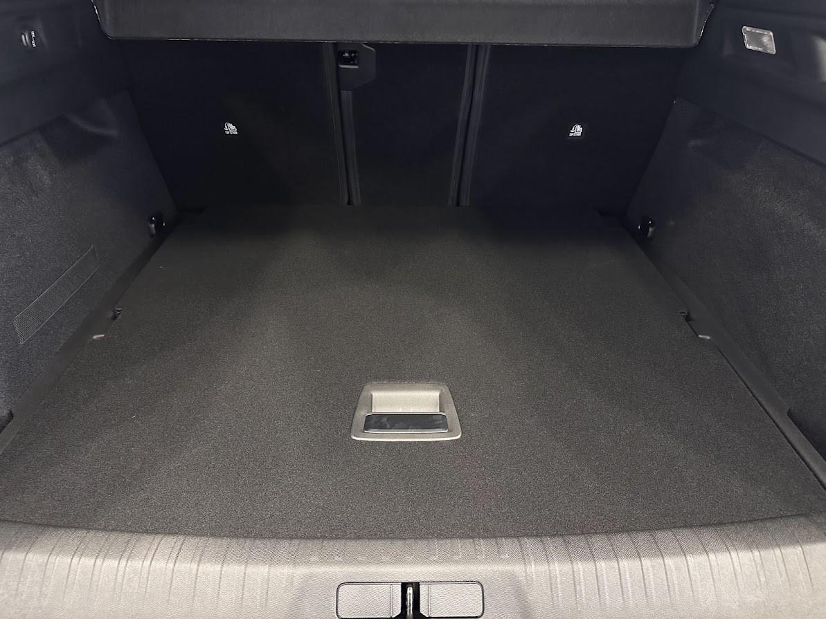 PEUGEOT 3008 Hybrid 145 e-DCS6 Panoramic Pack IN PROMO
