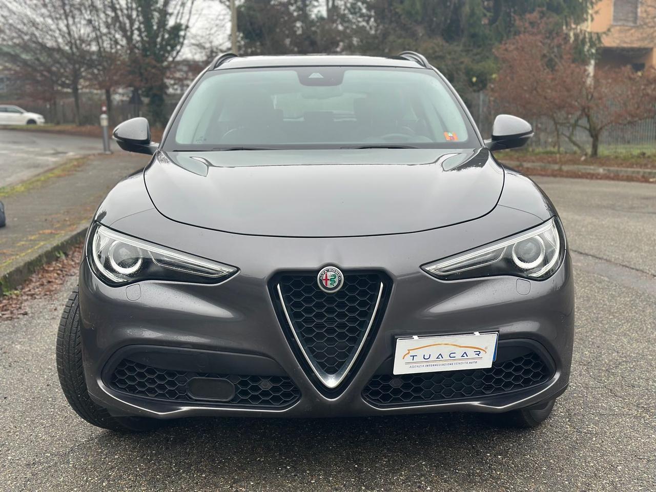 Alfa Romeo Stelvio Executive 2.0 #8378
