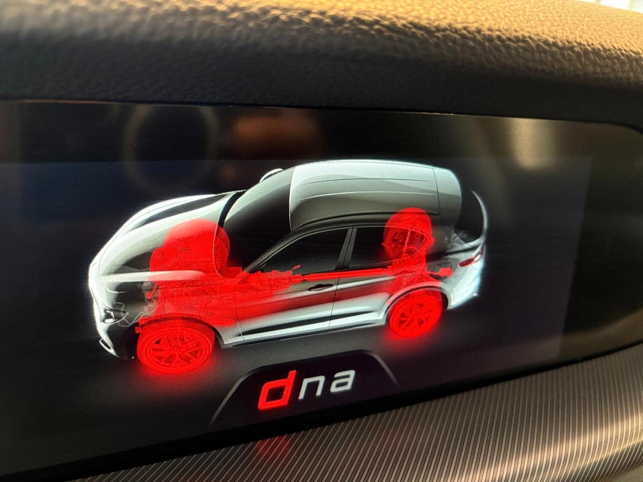 Alfa Romeo Stelvio EXECUTIVE 2.2 Turbodiesel AT8 Q4 70000 KM