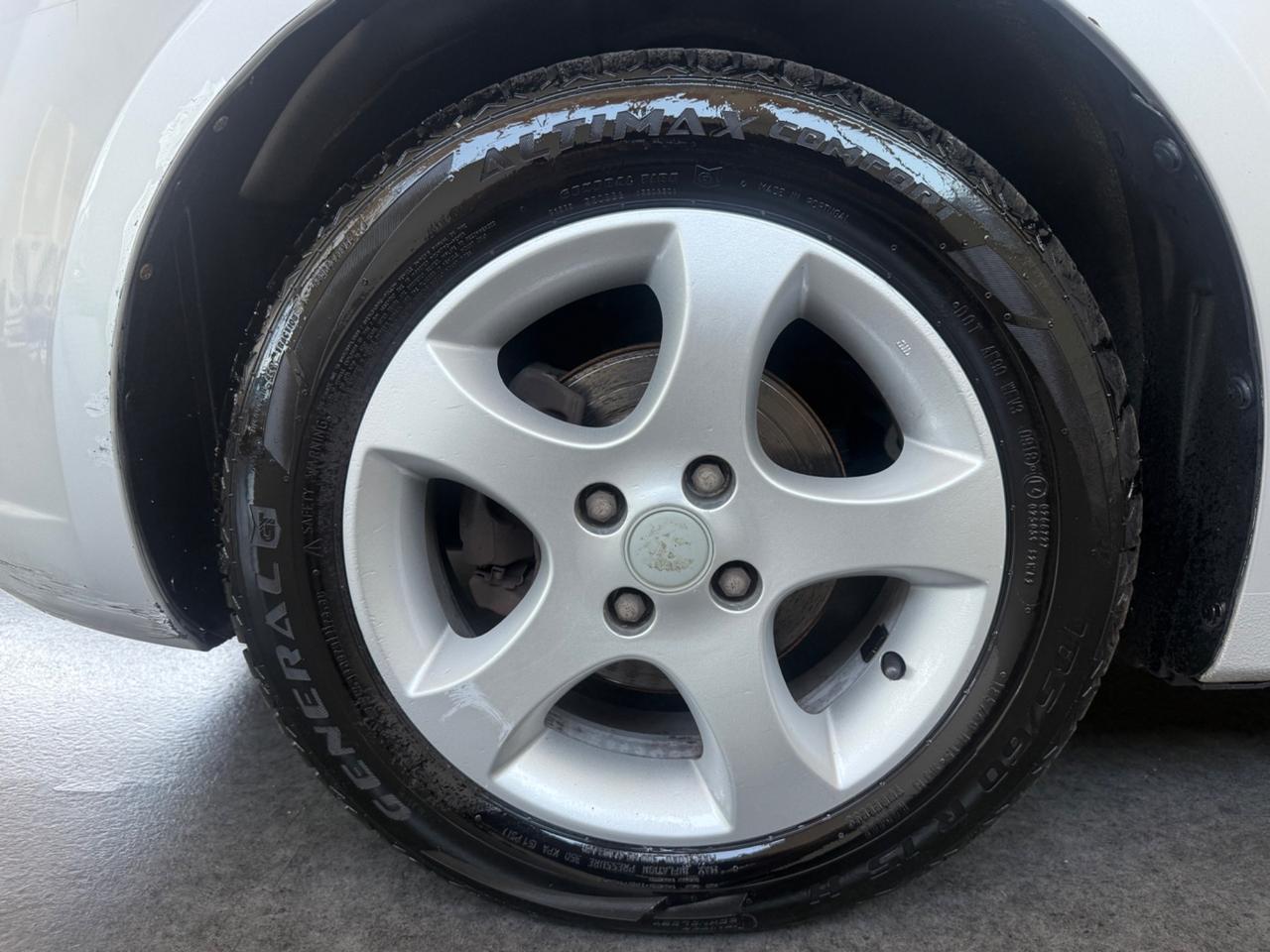 Suzuki Swift 1.3 4x4 5p. GL ok neopatentati