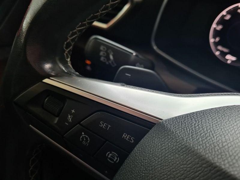 SEAT Leon 1.5 eTSI 150cv XCELLENCE DSG