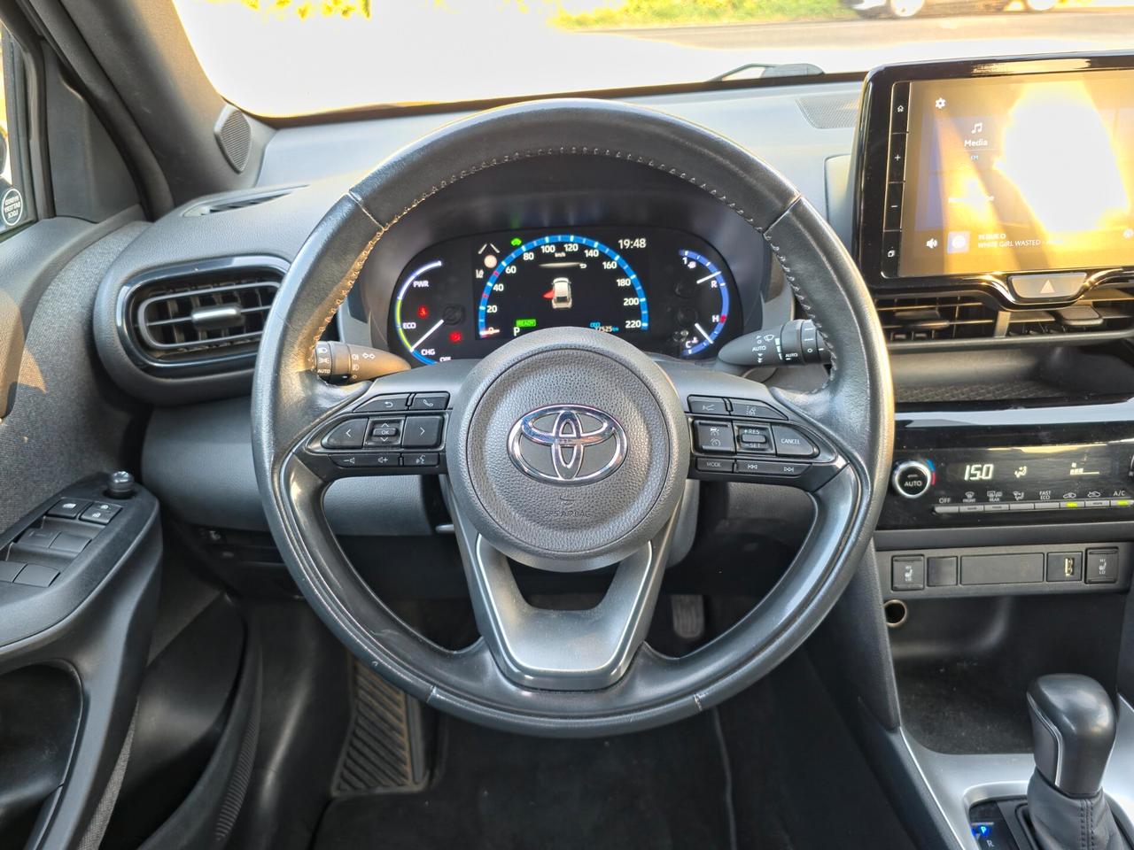 Toyota Yaris Cross 1.5 Hybrid 5p. E-CVT Business E6 Automatica NEO 2022