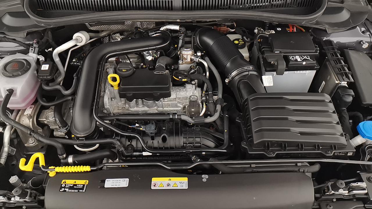VOLKSWAGEN Polo VI 2022 - Polo 1.0 tsi Style 95cv