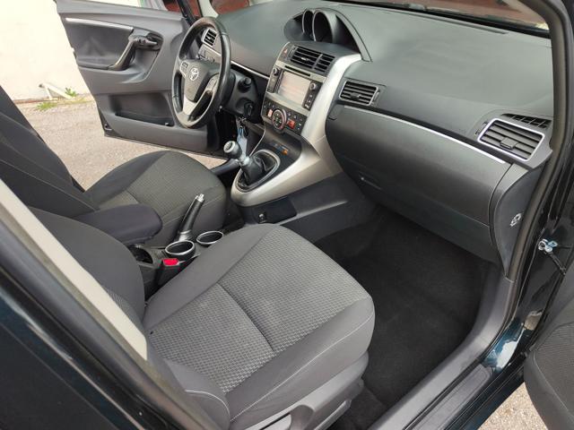 TOYOTA Verso 1.6 D-4D ( TAGLAINADI TOYOTA )