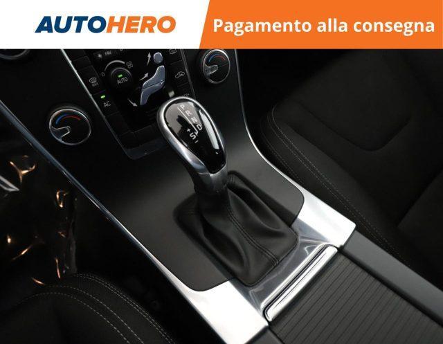 VOLVO V60 Cross Country D3 Geartronic Kinetic