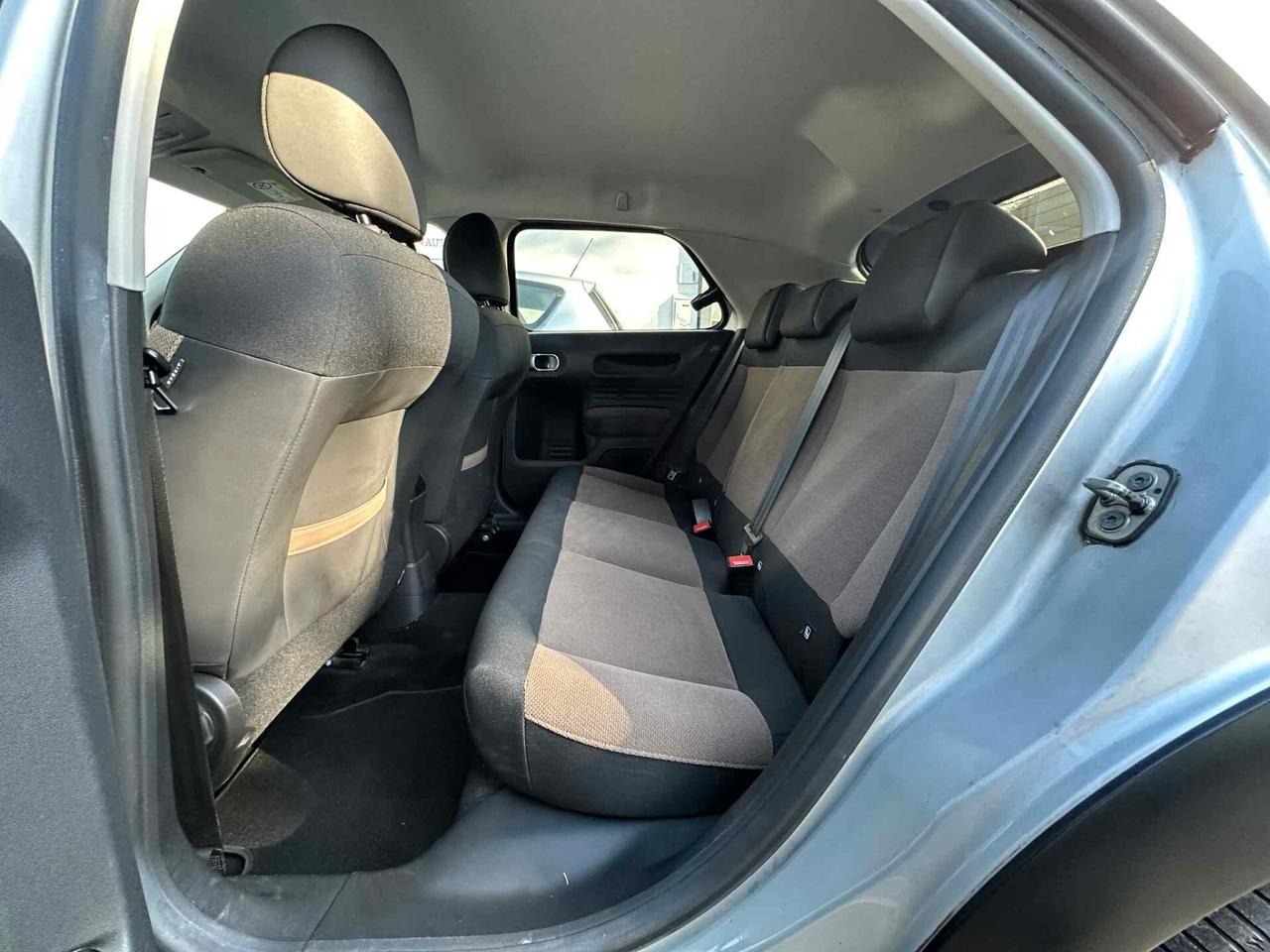 Citroen C4 Cactus BlueHDi 100 Shine