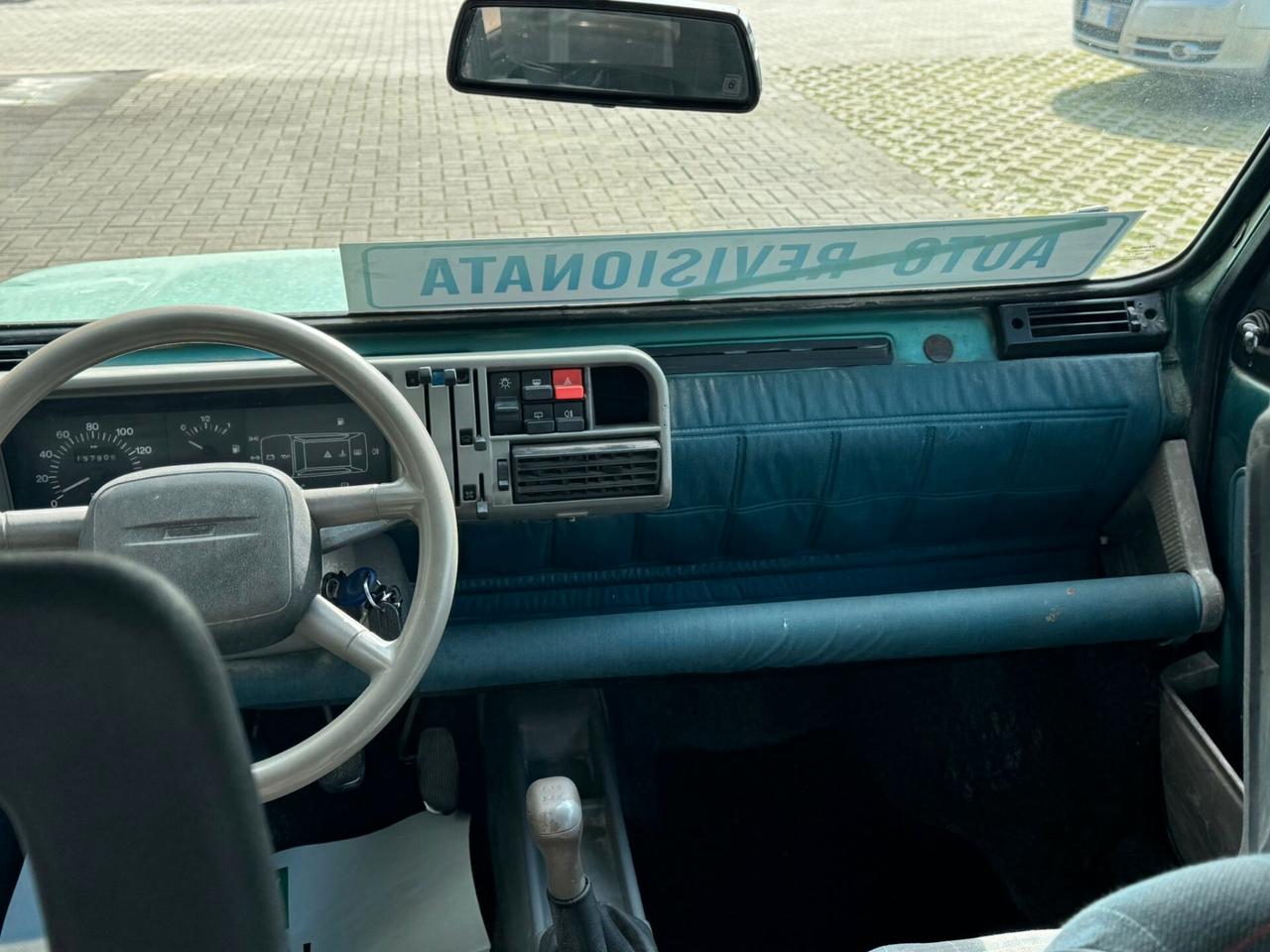 Fiat Panda 900 i.e. cat Young