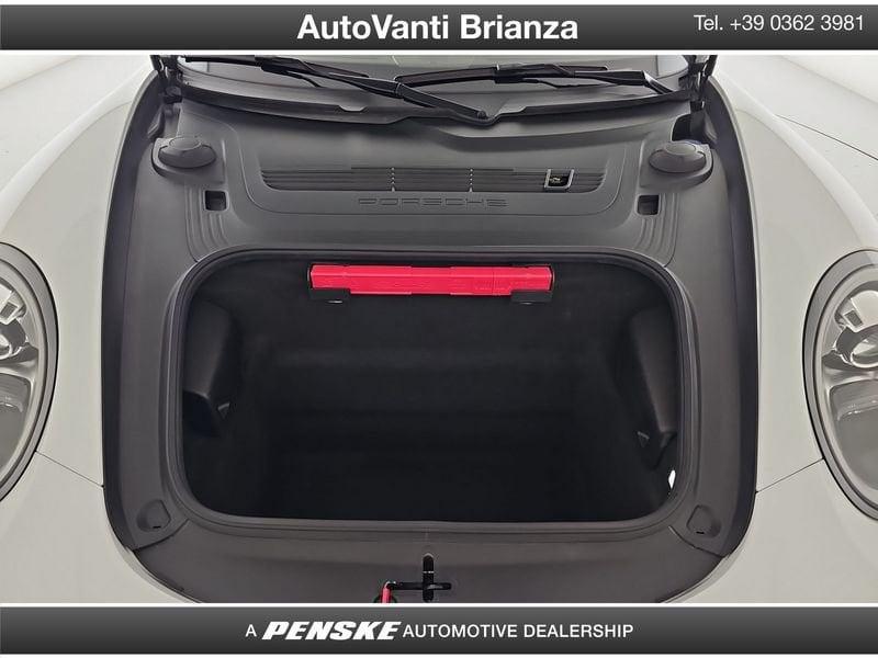 Porsche 911 911 Coupe 3.0 Carrera 4