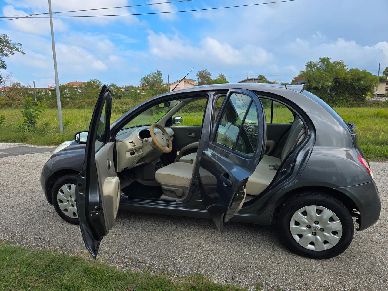 Nissan Micra 1.0 Benzina con GARANZIA - NEOPATENTATI