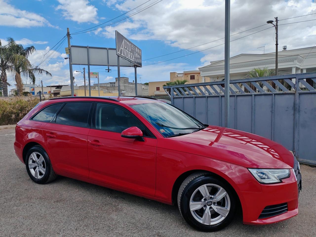 Audi A4 Avant 2.0 TDI 150CV Navig led 2018