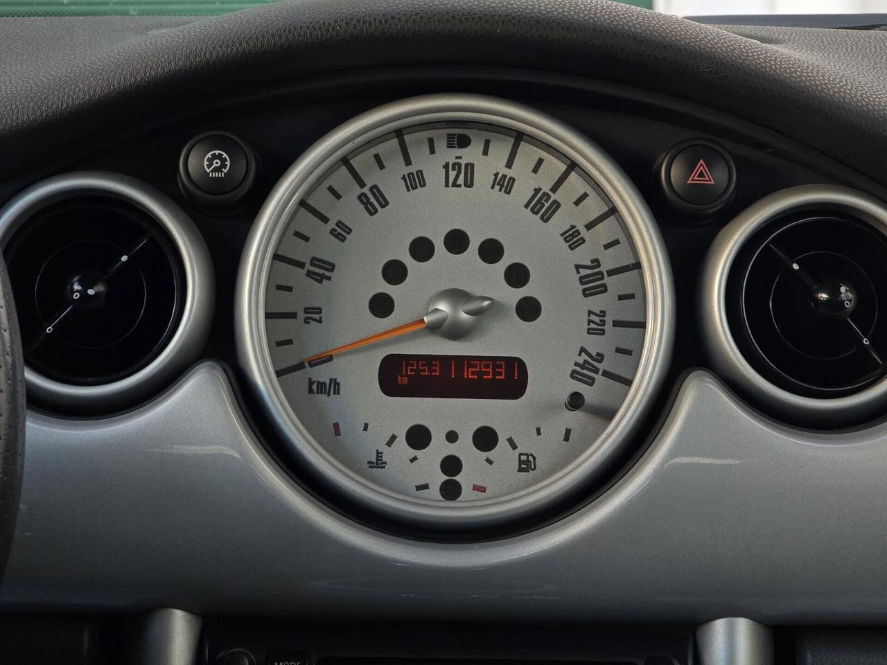 Mini 1.6 16V Cooper R50
