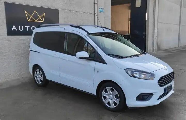 Ford Tourneo Courier 1.0 ECOBOOST
