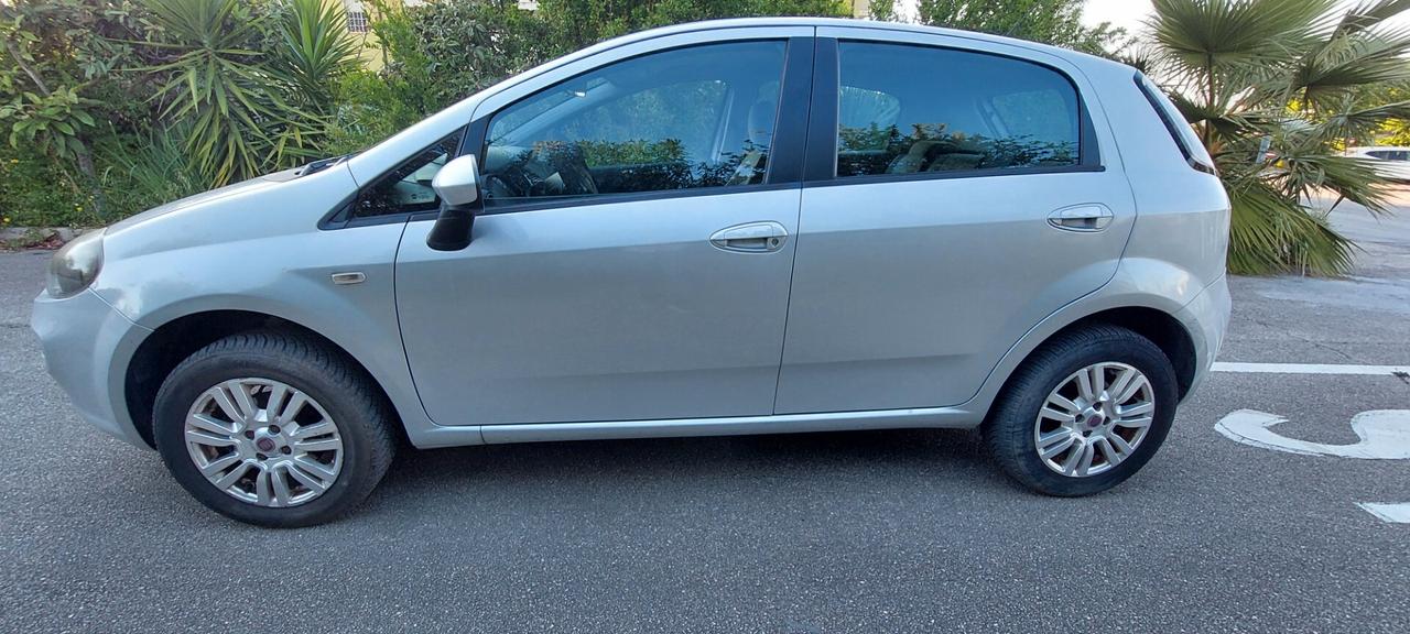 PUNTO EVO EMOTION 1,4 METANO NATURAL POWER SCADENZA 2028 LEGA TELEFONO FULL FULL