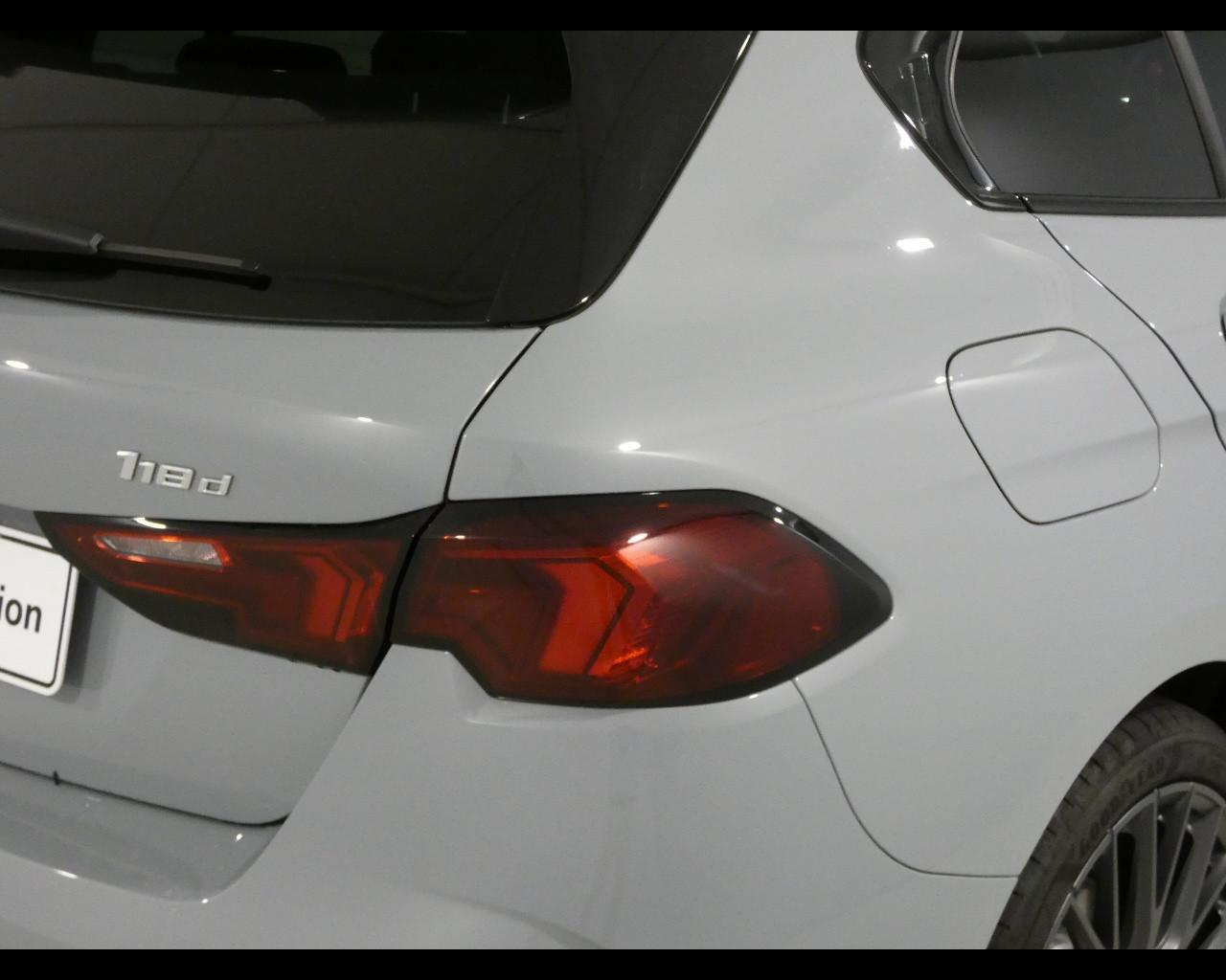 BMW Serie 1 (F70) - 118d MSport Pro