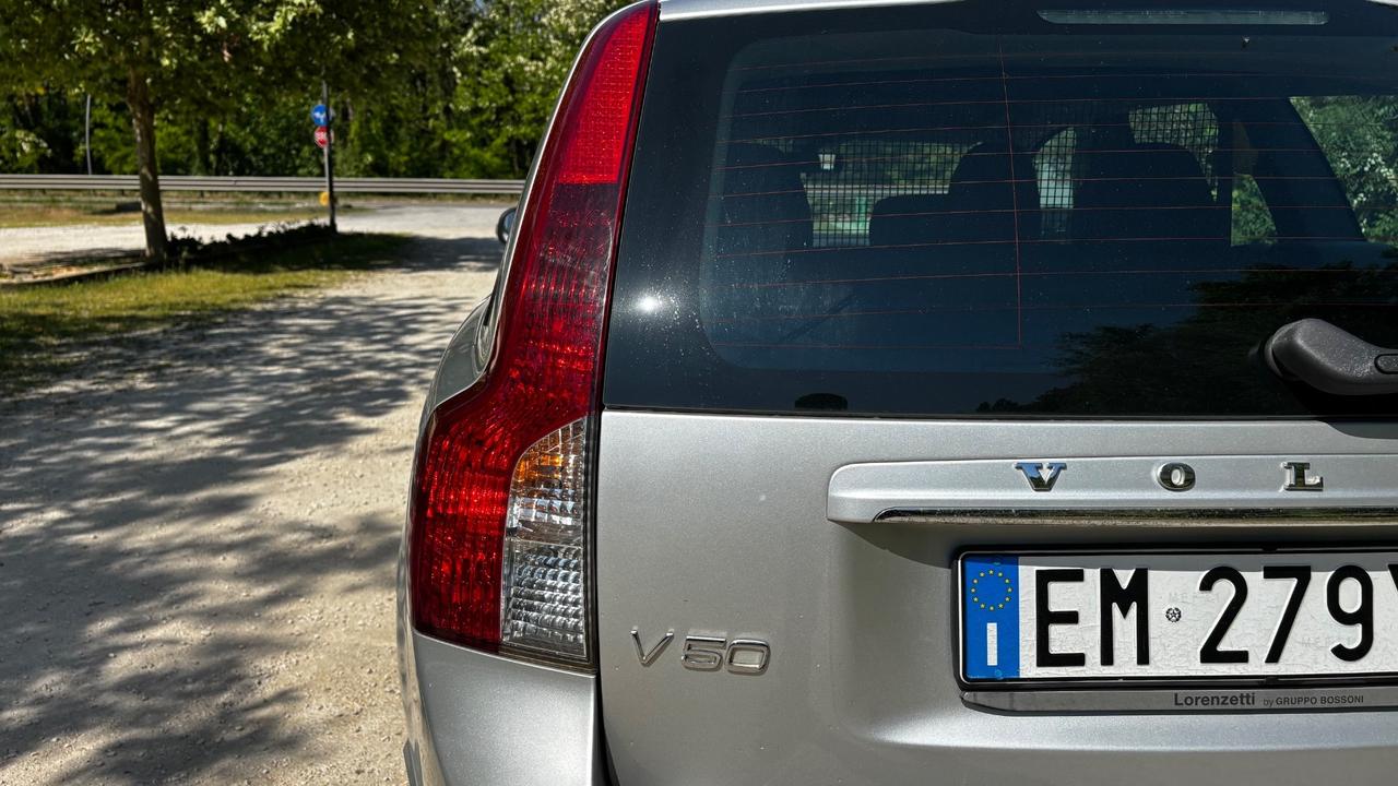 Volvo V50 D2 POLAR PLUS