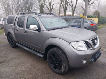 Nissan Navara 3.0 dCi 4 porte Double Cab LE V6