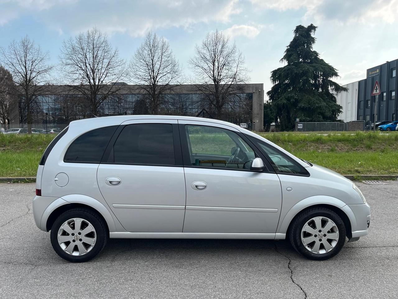 Opel Meriva 1.4 16V Club