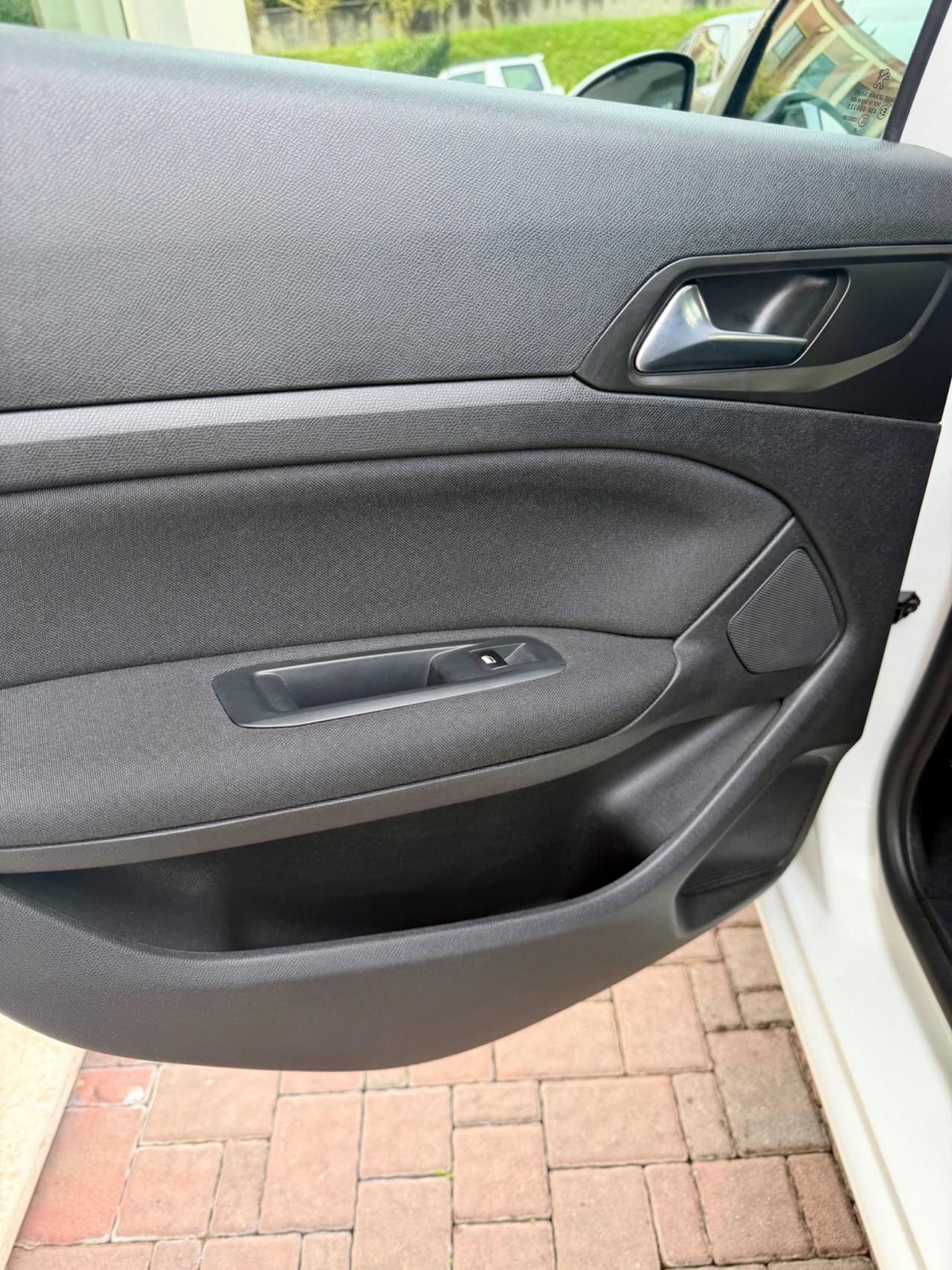 Peugeot 308 BlueHDi 120 S&S GT Line