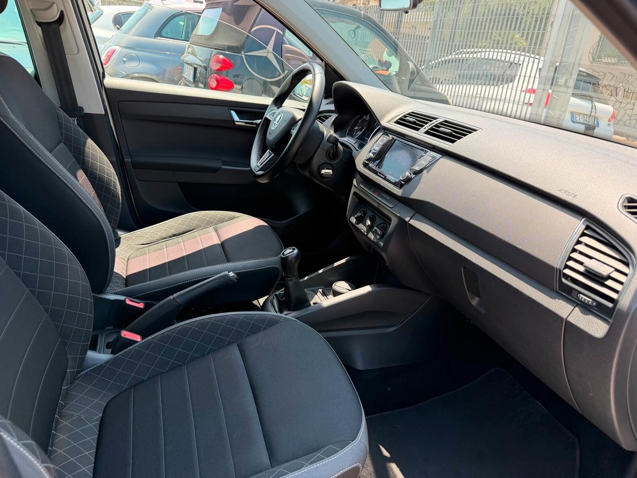 Skoda Fabia 1.0 MPI 60 CV Design Edition-2020