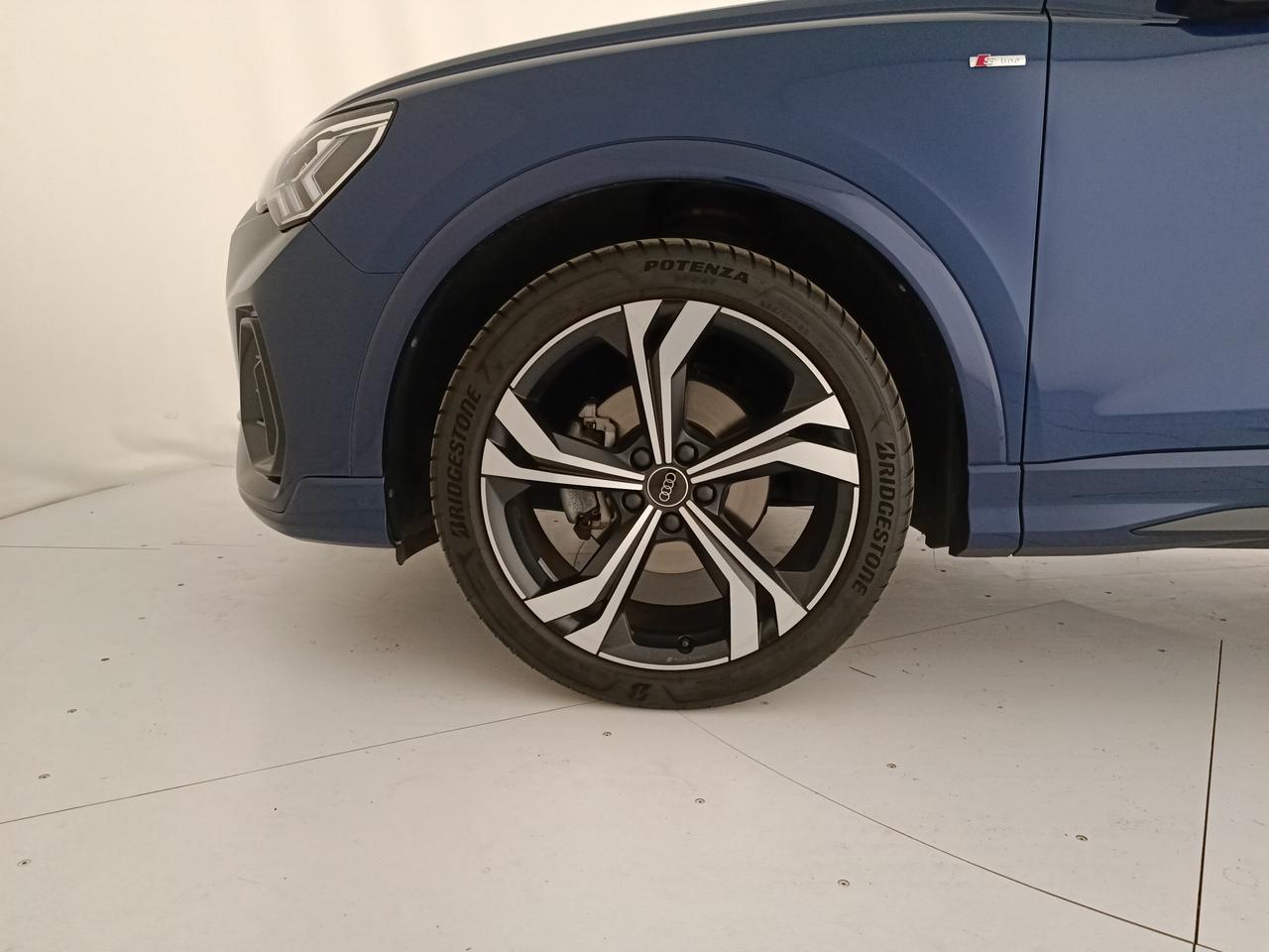 AUDI Q3 35 1.5 tfsi S line edition s-tronic