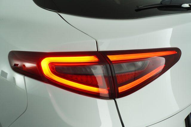 ALFA ROMEO Stelvio Stelvio 2.2 Turbo Diesel 150 CV AT8 - RWD Super