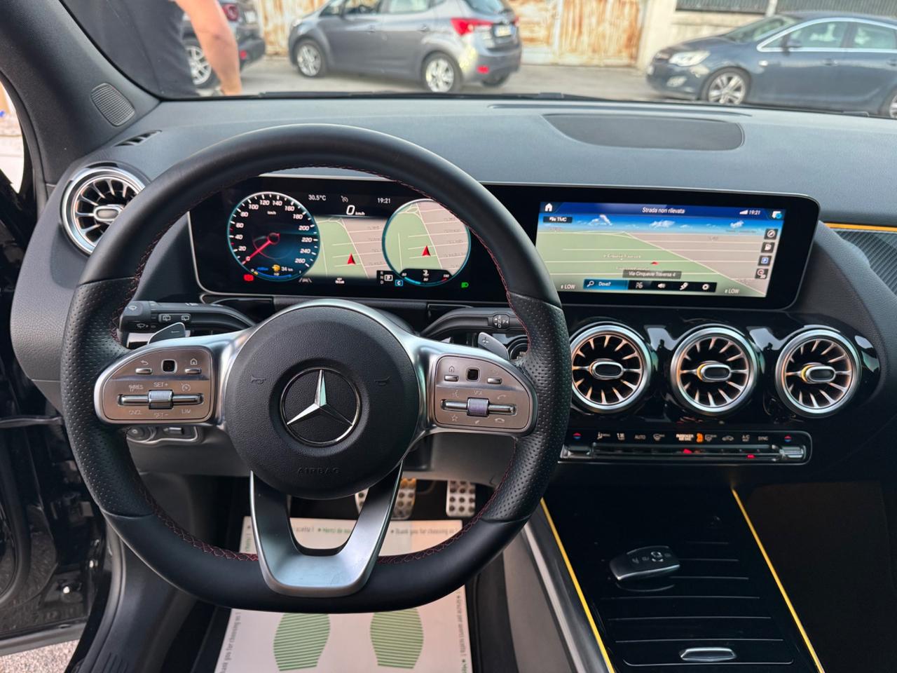 Mercedes-benz GLA 200d Premium AMG 48000km