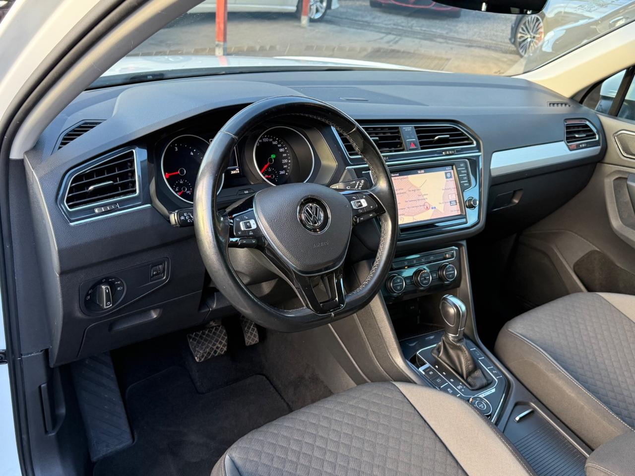 Tiguan 2.0 TDI-4x4-UNIPRO/TAGLIANDI CERTIFICATI
