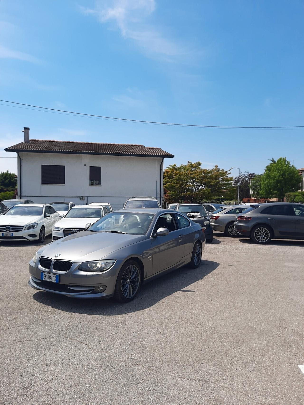 Bmw 320 320d xDrive cat Coupé Futura