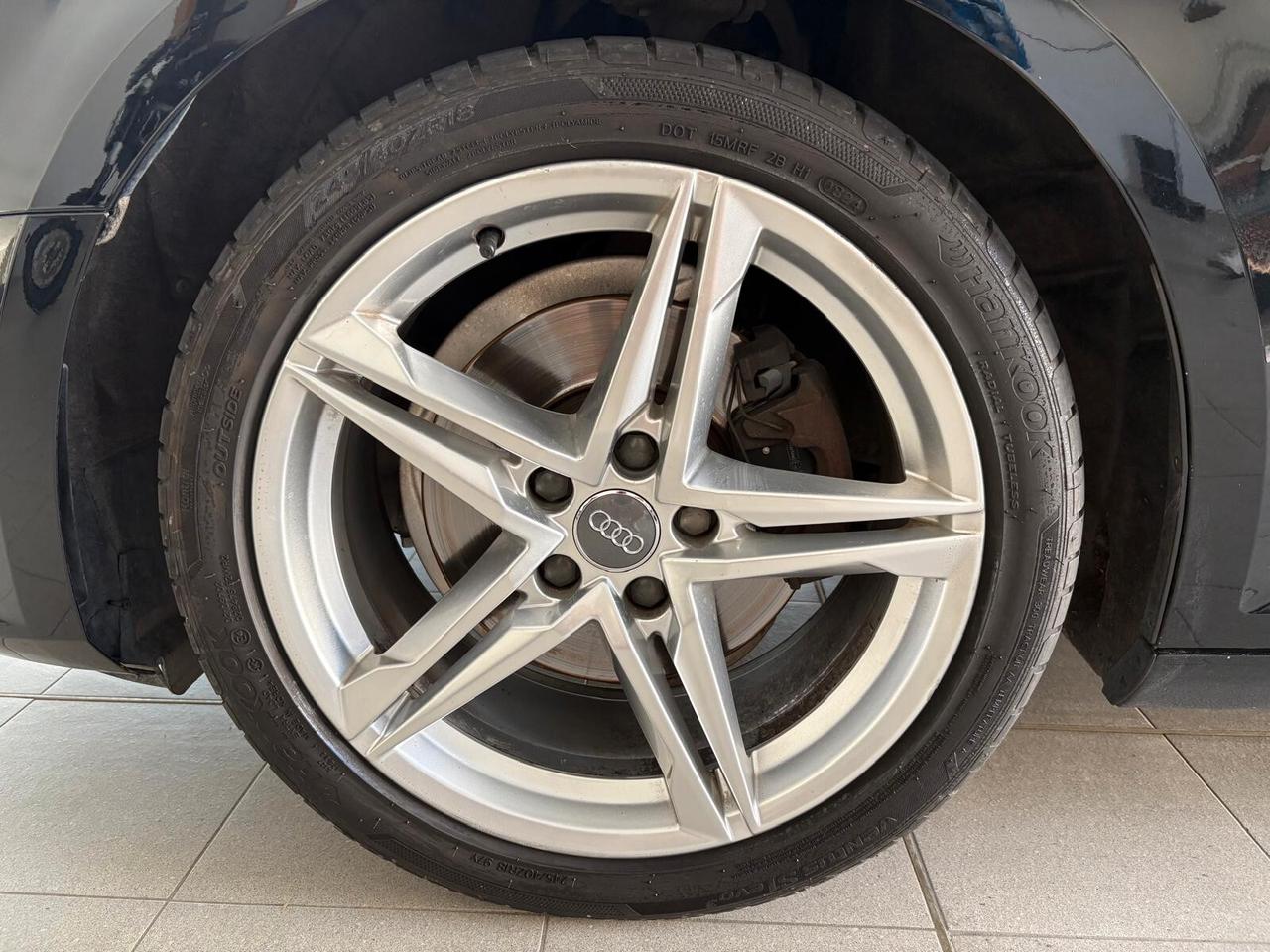 Audi A4 S-LINE 2.0 150CV