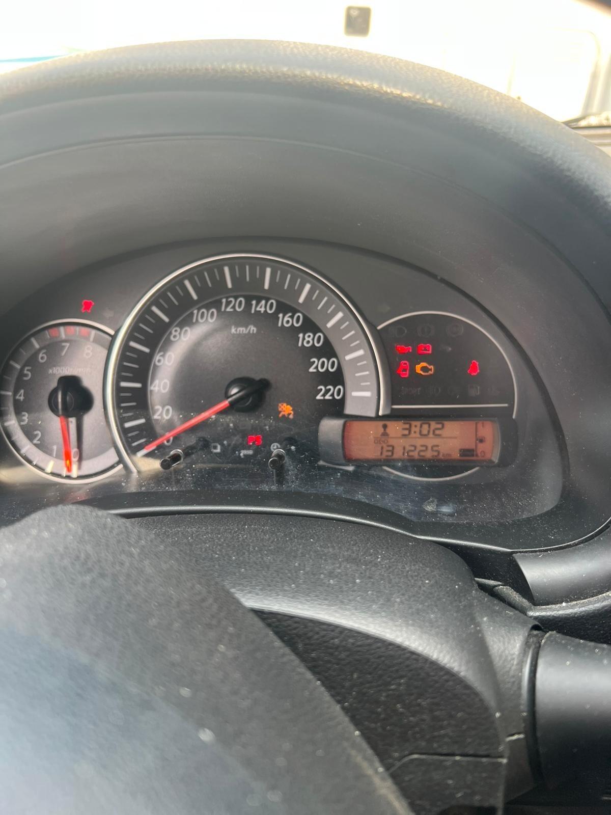 Nissan Micra 1.2 12V 5 porte Visia