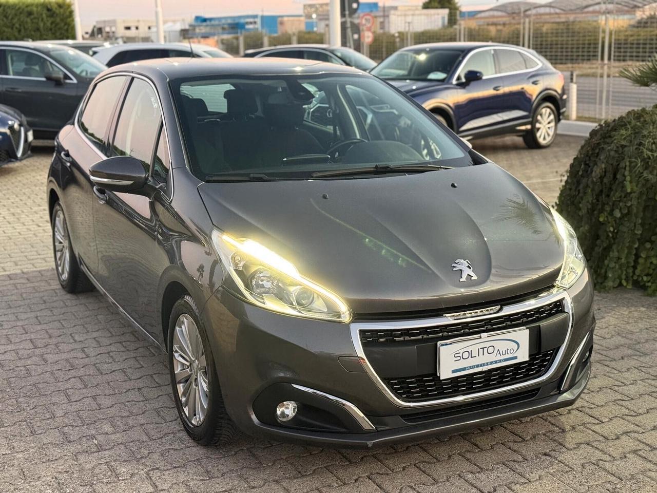 Peugeot 208 1.5 BlueHDi 100 CV Allure Pack *Ok Neopatentati