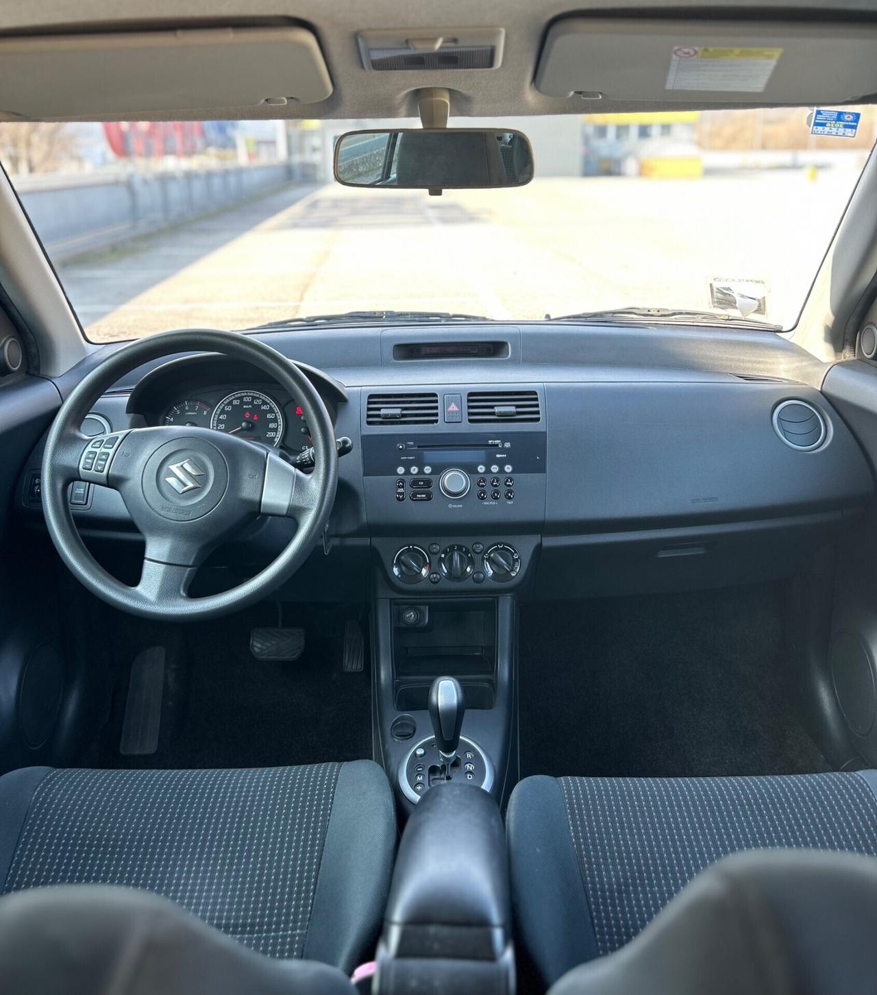 Suzuki Swift 1.3 Neopatentati CAMBIO AUTOMATICO