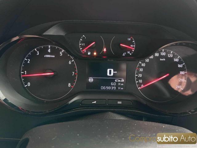 OPEL Crossland X 1.2 12V Innovation