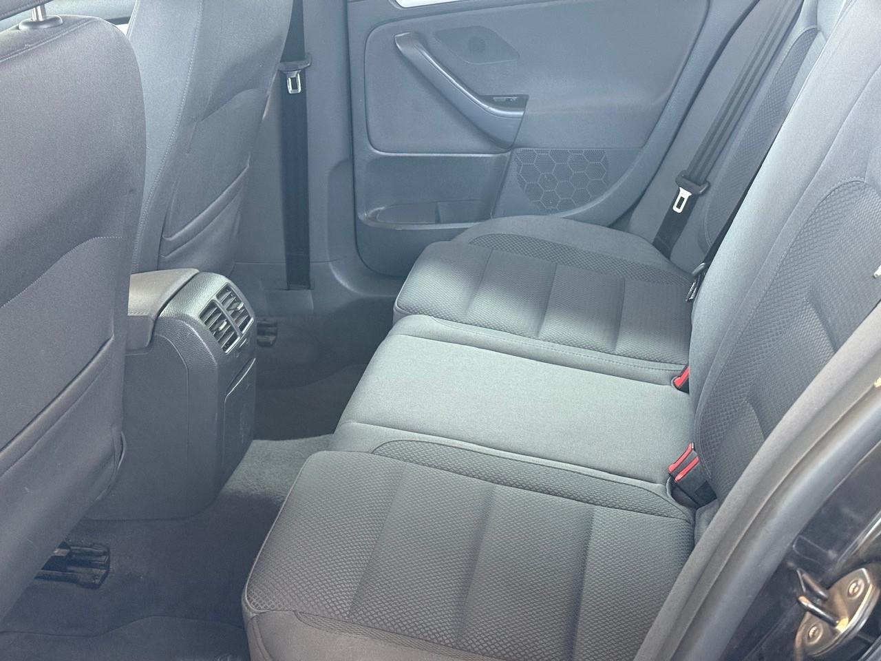 Volkswagen Golf 2.0 16V TDI 5p. Sportline