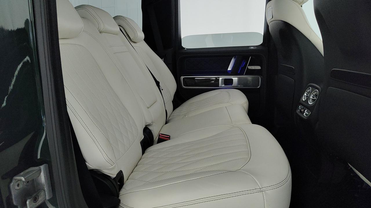 Mercedes-Benz G 400 d AMG Line 330cv auto