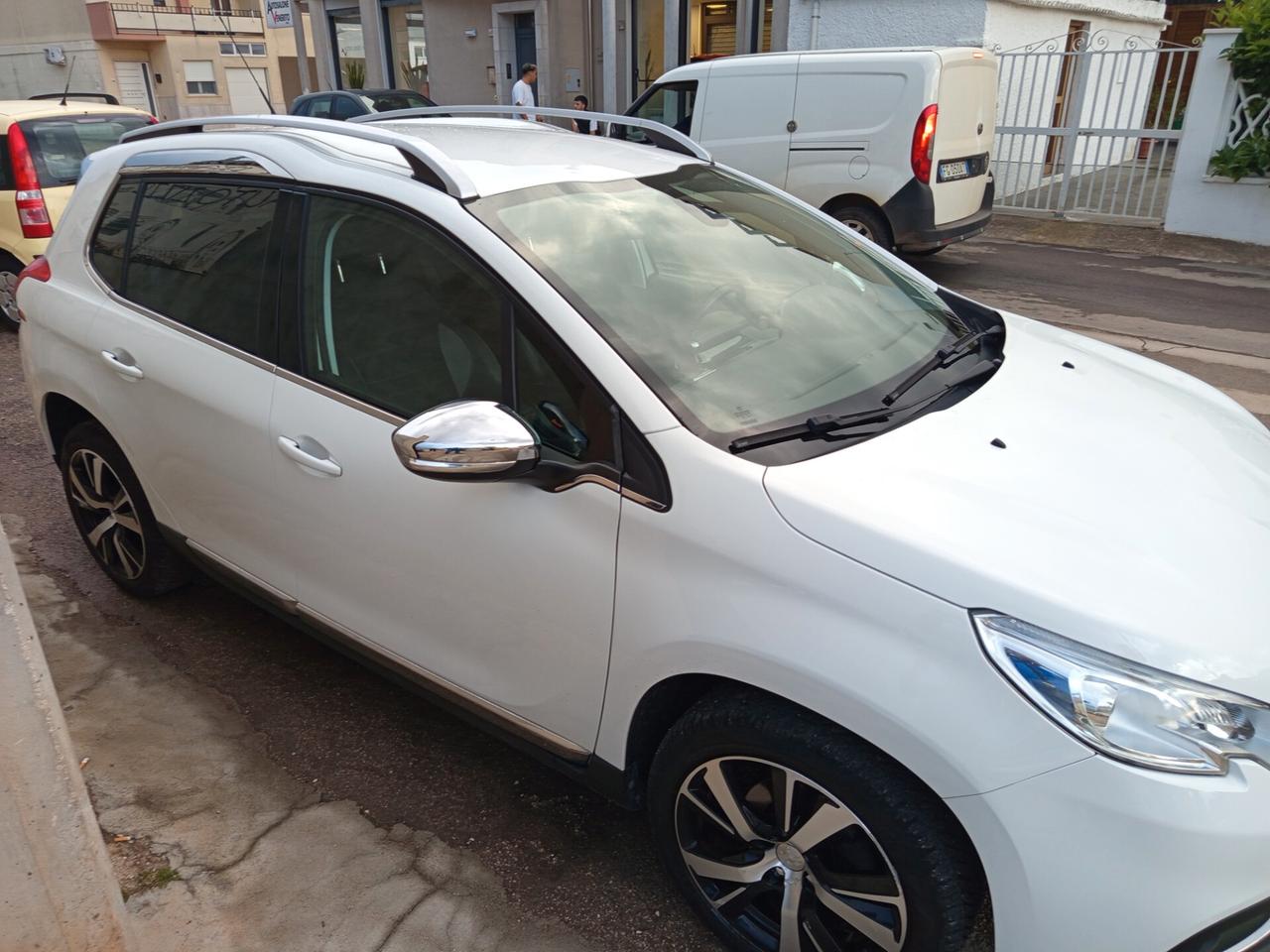 Peugeot 2008 1.6 e-HDi 92 CV Stop&Start Allure