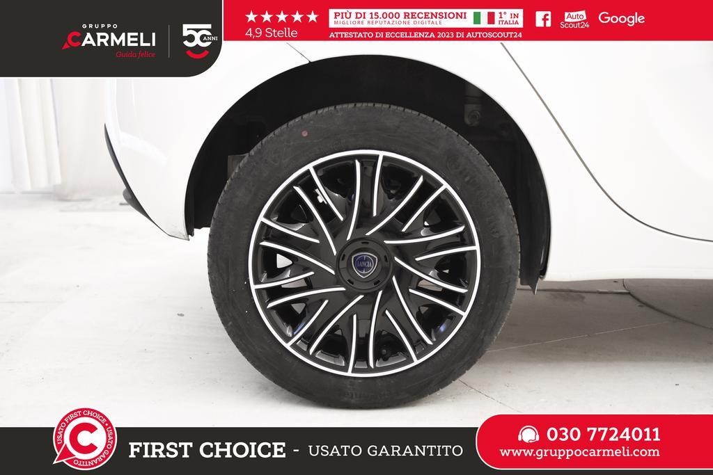 Lancia Ypsilon 1.0 FireFly Hybrid Gold